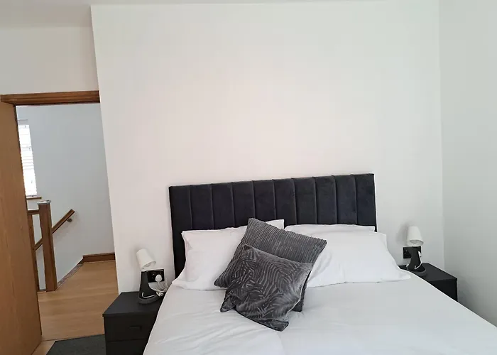 Grand Apartments Stretford
